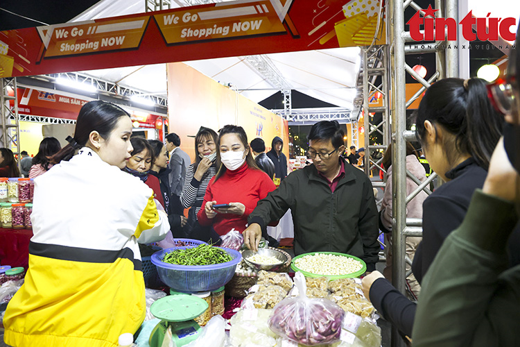 “Lễ hội mua sắm”: Cơ hội mua hàng giảm giá đến 50%